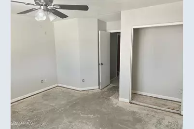 22221 N 31st Drive, Phoenix, AZ 85027 - Photo 25