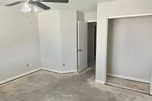 22221 N 31st Dr, Phoenix, AZ 85027 - Photo 25