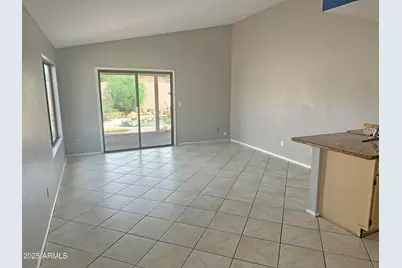 22221 N 31st Drive, Phoenix, AZ 85027 - Photo 11