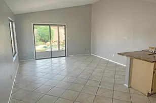 22221 N 31st Dr, Phoenix, AZ 85027 - Photo 11