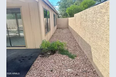 22221 N 31st Drive, Phoenix, AZ 85027 - Photo 35