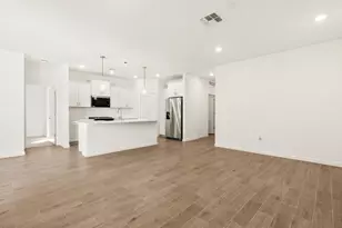 37072 W Vera Cruz Dr, Maricopa, AZ 85138 - Photo 5