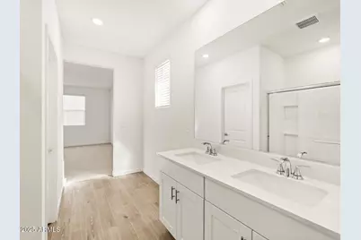 37072 W Vera Cruz Drive, Maricopa, AZ 85138 - Photo 17