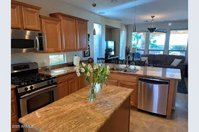 12357 W Maya Way, Peoria, AZ 85383 - Photo 7