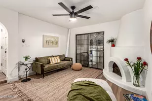 7557 N Dreamy Draw Dr, Phoenix, AZ 85020 - Photo 1