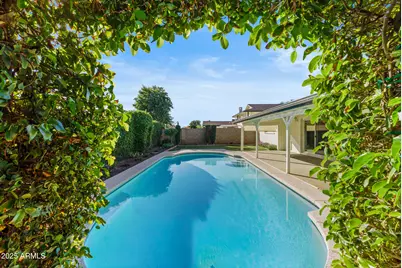 5349 W Acapulco Lane, Glendale, AZ 85306 - Photo 5