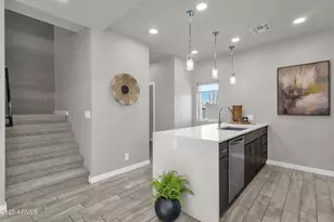 2727 E Thomas Rd, Phoenix, AZ 85016 - Photo 17