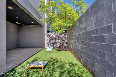 2727 E Thomas Road #9, Phoenix, AZ 85016 - Photo 41