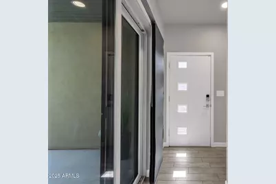 2727 E Thomas Road #9, Phoenix, AZ 85016 - Photo 5