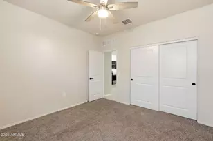 5223 E Diatomite Dr, San Tan Valley, AZ 85143 - Photo 9