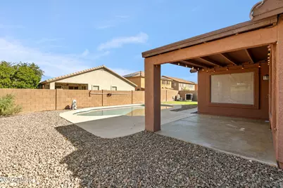 2922 W Dunbar Drive, Phoenix, AZ 85041 - Photo 23