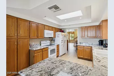 10563 E Carol Avenue, Scottsdale, AZ 85258 - Photo 5