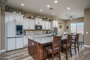 9802 W Rowel Rd, Peoria, AZ 85383 - Photo 7