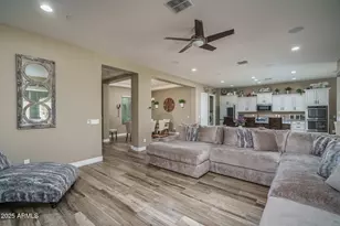 9802 W Rowel Rd, Peoria, AZ 85383 - Photo 15