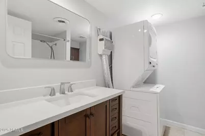 1702 W Tuckey Lane #Unit 132, Phoenix, AZ 85015 - Photo 9