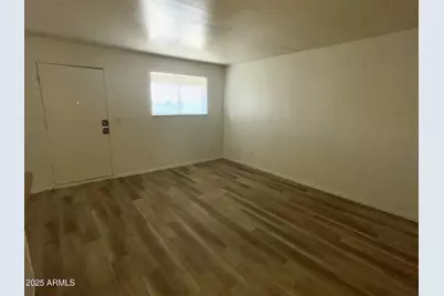 2002 E Sweetwater Avenue #202, Phoenix, AZ 85022 - Photo 9