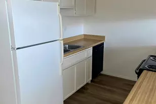 2002 E Sweetwater Ave, Phoenix, AZ 85022 - Photo 5