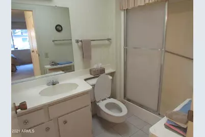 10880 W Emerald Drive, Sun City, AZ 85351 - Photo 7