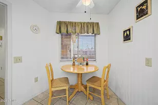 10880 W Emerald Dr, Sun City, AZ 85351 - Photo 9