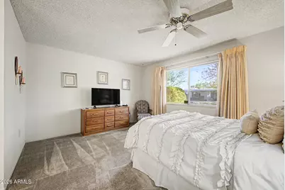 10880 W Emerald Drive, Sun City, AZ 85351 - Photo 13