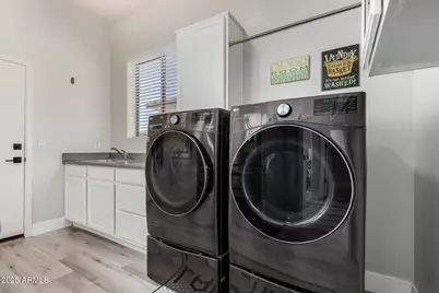 3084 E Capricorn Way, Chandler, AZ 85249 - Photo 31