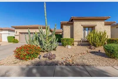 3084 E Capricorn Way, Chandler, AZ 85249 - Photo 1