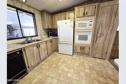 11965 E Henderson Road, Dewey, AZ 86327 - Photo 23