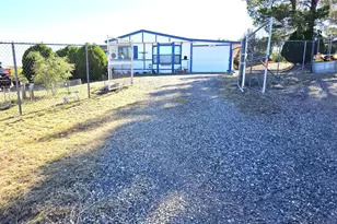 11965 E Henderson Rd, Dewey, AZ 86327 - Photo 5