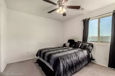 7946 W Encinas Lane, Phoenix, AZ 85043 - Photo 33