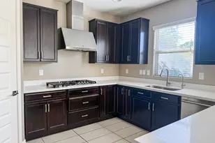 4711 E Daley Ln, Phoenix, AZ 85050 - Photo 11