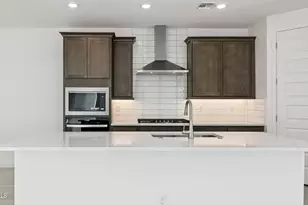 6931 W Buckhorn Trail, Peoria, AZ 85383 - Photo 11