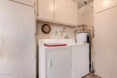 13081 N 100th Avenue, Sun City, AZ 85351 - Photo 21