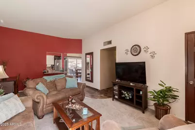 13081 N 100th Avenue, Sun City, AZ 85351 - Photo 5