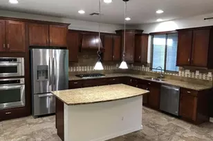 3838 E Cat Balue Dr, Phoenix, AZ 85050 - Photo 5