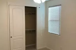3838 E Cat Balue Dr, Phoenix, AZ 85050 - Photo 11