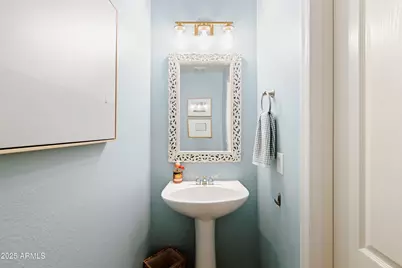 2510 W White Feather Lane, Phoenix, AZ 85085 - Photo 11