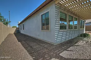 3541 E Ravenswood Dr, Gilbert, AZ 85298 - Photo 29