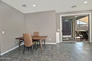 3541 E Ravenswood Dr, Gilbert, AZ 85298 - Photo 11