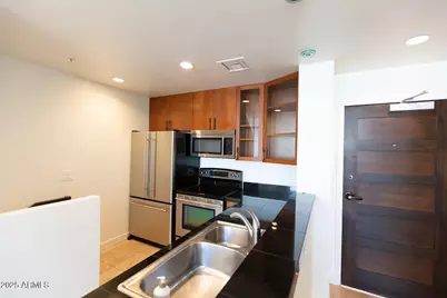 215 E McKinley Street #408, Phoenix, AZ 85004 - Photo 7