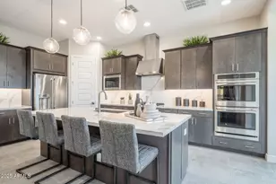 3830 S Gladiolus Cir, Mesa, AZ 85212 - Photo 5