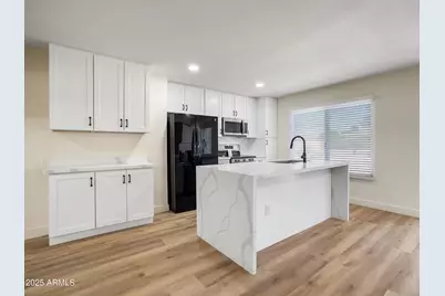 17615 N Whispering Oaks Drive, Sun City West, AZ 85375 - Photo 9