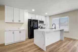 17615 N Whispering Oaks Dr, Sun City West, AZ 85375 - Photo 9