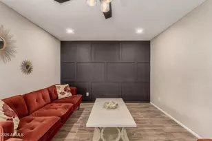 12455 N Columbine Dr, Phoenix, AZ 85029 - Photo 11