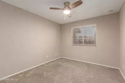 12455 N Columbine Drive, Phoenix, AZ 85029 - Photo 19