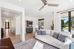 12015 S Tuzigoot Dr, Phoenix, AZ 85044 - Photo 13