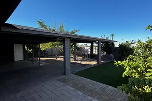 128 W Winston Dr, Phoenix, AZ 85041 - Photo 19