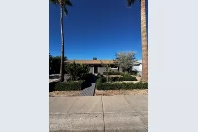 128 W Winston Drive, Phoenix, AZ 85041 - Photo 3
