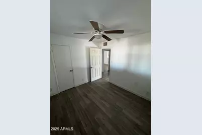 128 W Winston Drive, Phoenix, AZ 85041 - Photo 13