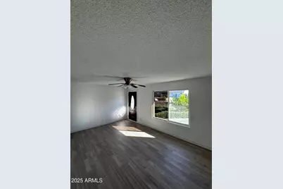 128 W Winston Drive, Phoenix, AZ 85041 - Photo 7