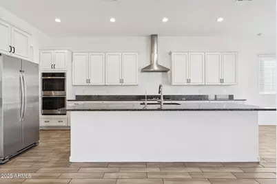 15718 W Adams Street, Goodyear, AZ 85338 - Photo 11